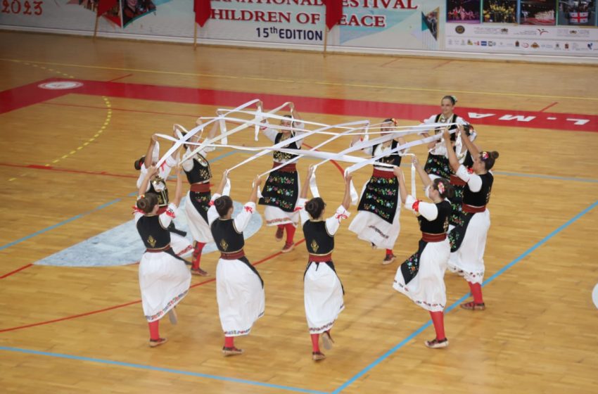  Clôture à Rabat de la 15ème édition du Festival International des Enfants de la Paix