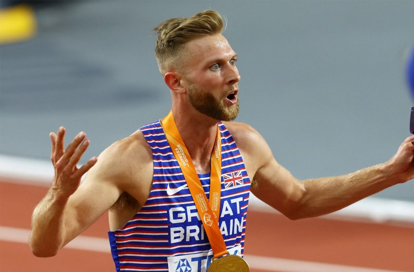 Budapest 2023 : le Britannique Josh Kerr remporte la finale du 1500 m