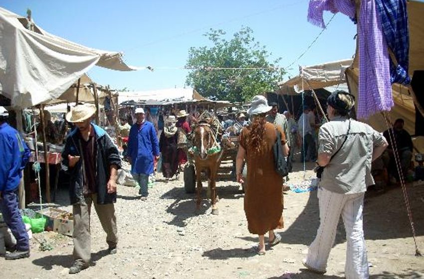 Séisme d’Al Haouz: l’activité commerciale à Amizmiz reprend son cours normal