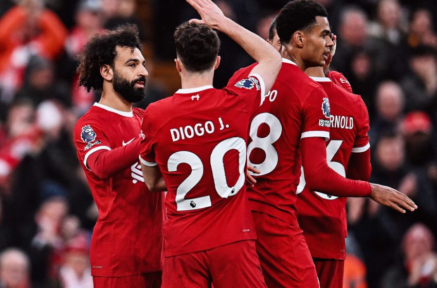  Premier League: Liverpool recolle en tête