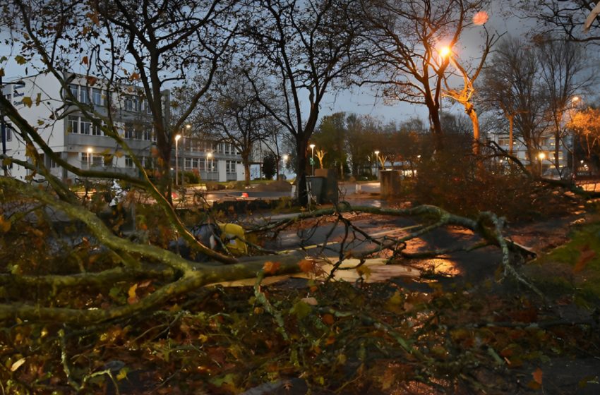  France: le bilan de la tempête Ciaran s’alourdit à deux morts