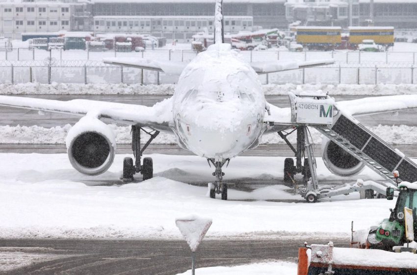  Allemagne : L’aéroport de Munich fermé au trafic mardi à cause des chutes de neige