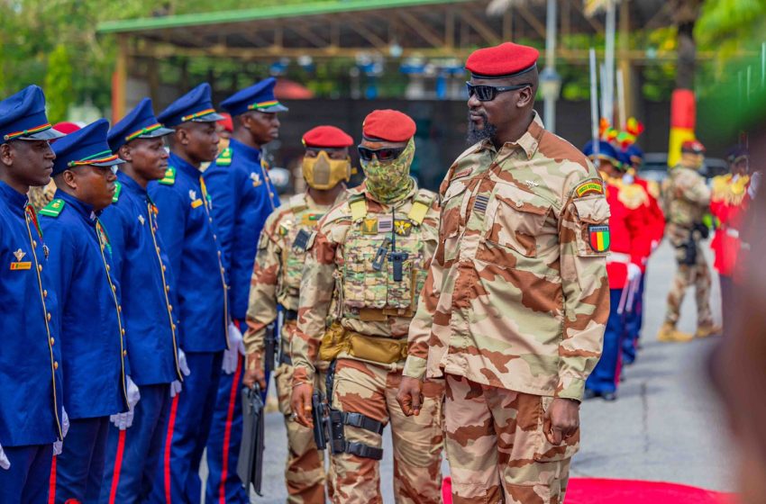 Guinée: le président Doumbouya annonce un référendum constitutionnel en 2024