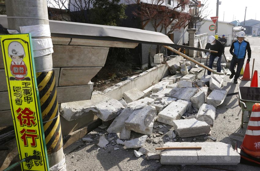  Japon: Un fort séisme déclenche une alerte au tsunami