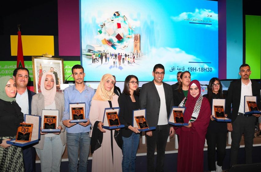  SIEL 2024: remise des prix aux lauréats de la 3ème édition du Prix des jeunes poètes
