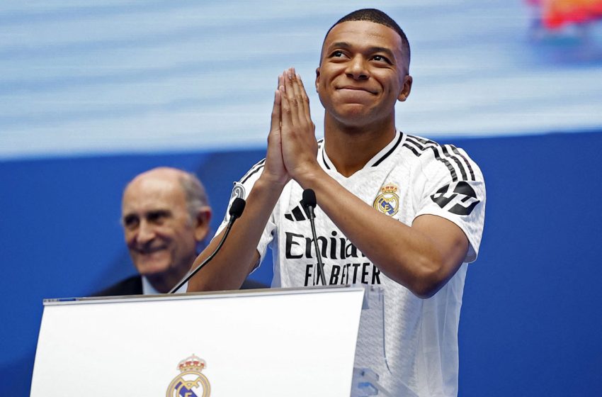  Kylian Mbappé présenté officiellement aux supporters du Real Madrid