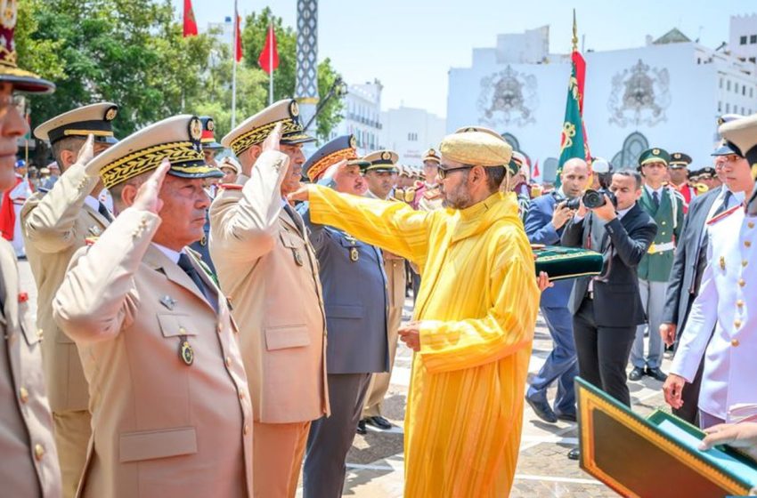 Sa Majesté le Roi préside à Tétouan la cérémonie de prestation de serment des Officiers lauréats des grandes écoles militaires et paramilitaires