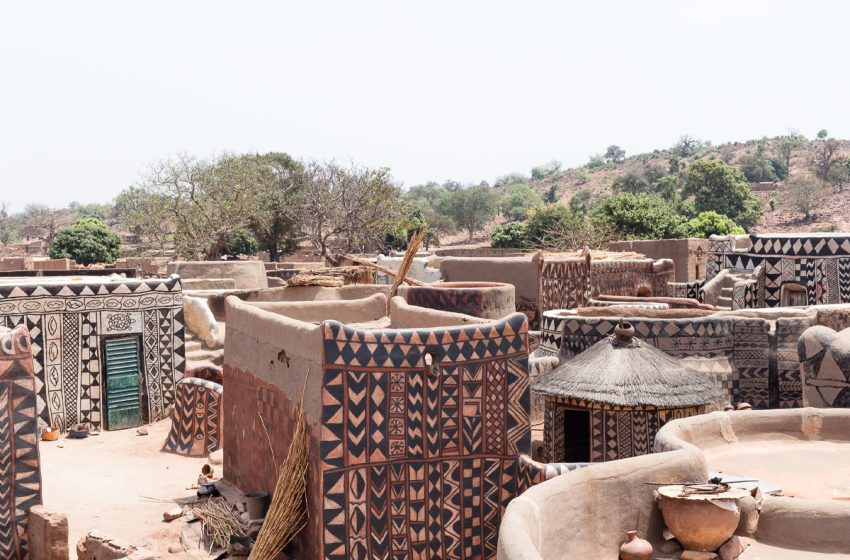 Burkina Faso : la Cour royale de Tiébélé inscrite sur la liste du patrimoine mondial de l’UNESCO (officiel)