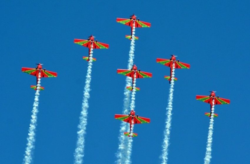  Fête de la jeunesse : Un spectacle captivant de l’équipe de voltige “Marche Verte” à M’diq et Martil