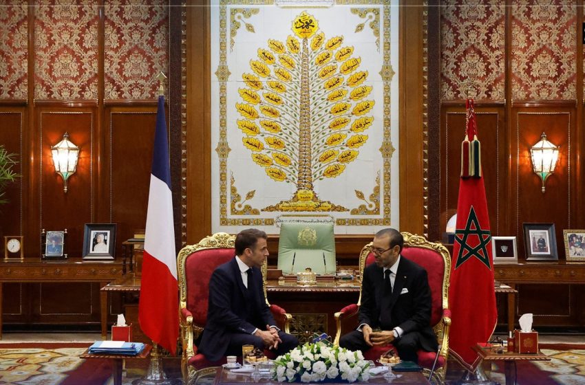  SM le Roi Mohammed VI et le Président Emmanuel Macron signent à Rabat la Déclaration relative au “Partenariat d’exception renforcé” entre le Maroc et la France