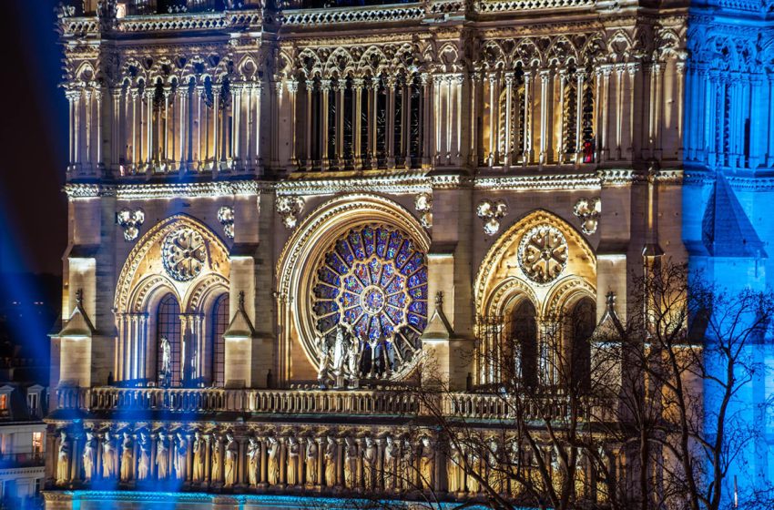 SAR le Prince Moulay Rachid représente SM le Roi à la cérémonie de réouverture de la cathédrale Notre-Dame de Paris