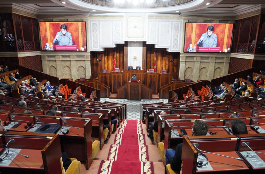 Énergie: Mme El Adaoui souligne devant le Parlement le besoin d’une vision globale en matière de planification