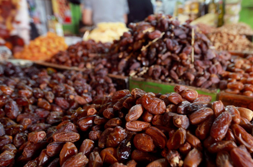  Ramadan : Une offre abondante et diversifiée au marché des dattes d’Errachidia