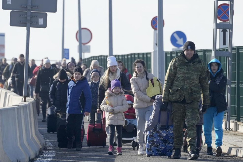  أوكرانيا: وصول الدفعة الأولى من المدنيين عبر الممرات الإنسانية بأمان