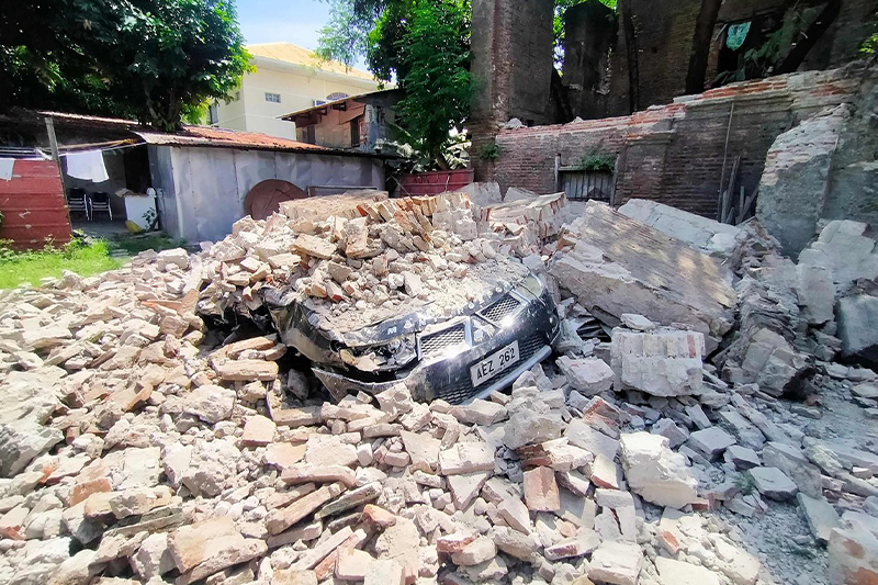  إندونيسيا : زلزال بقوة ست درجات يضرب سواحل جزيرة سومطرة