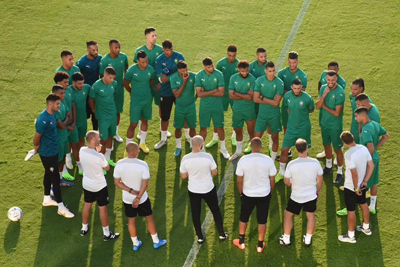  المنتخب الوطني يجري أول حصة تدريبية بمركب محمد السادس لكرة القدم بالمعمورة