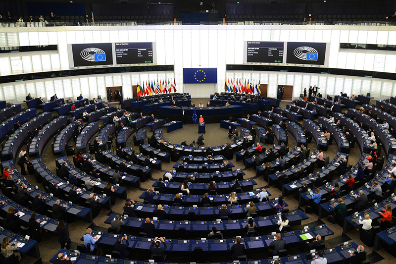 الاتحاد الأوروبي يتوصل إلى اتفاق بشأن تنظيم انبعاثات غازات الاحتباس الحراري