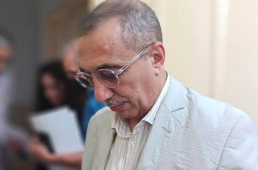  الحكم على الصحافي الجزائري إحسان القاضي ب7 سنوات سجنا