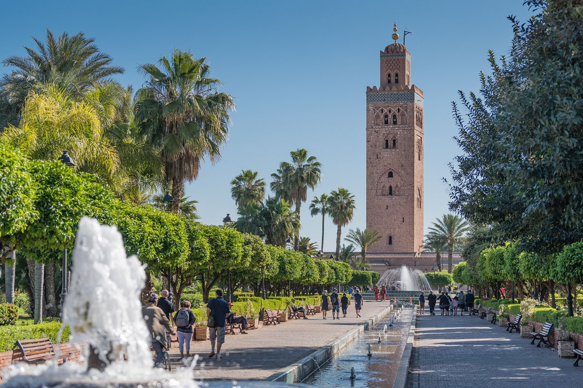 مراكش: التأكيد على تعزيز الشراكة بين الجامعة والفاعلين السياحيين لتطوير القطاع السياحي