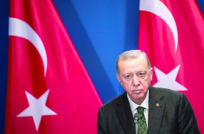 الرئيس التركي يتوقع انخفاض التضخم إلى أقل من 10 بالمائة