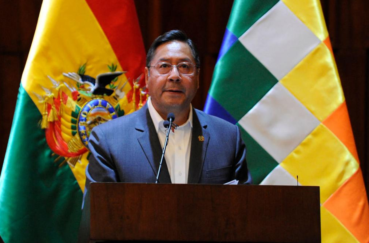 الرئيس البوليفي لويس آرسي يدين محاولة انقلاب