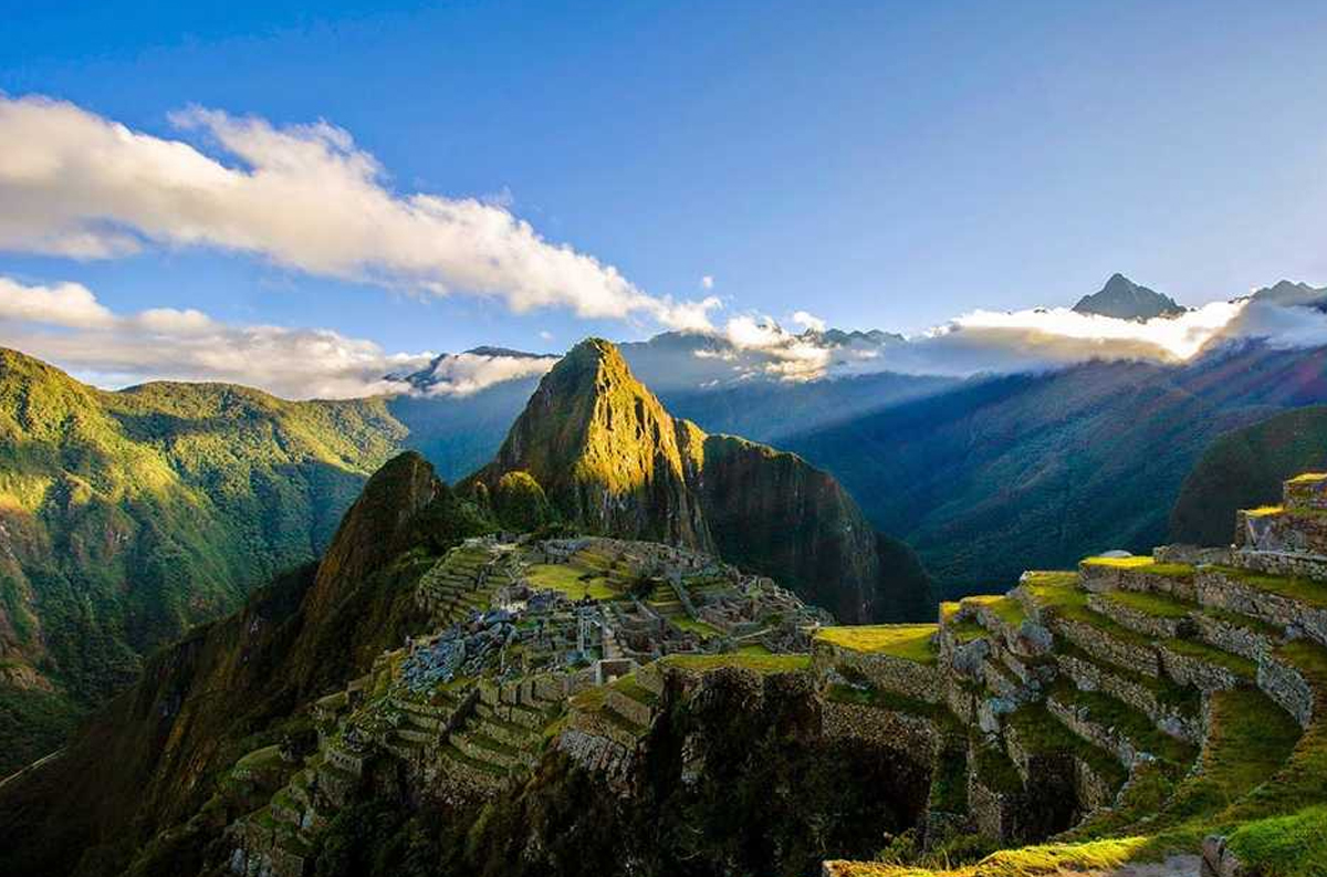 صادرات البيرو تزيد بعشرة أضعاف في أقل من 25 عاما بعد تحديث موانئ البلاد