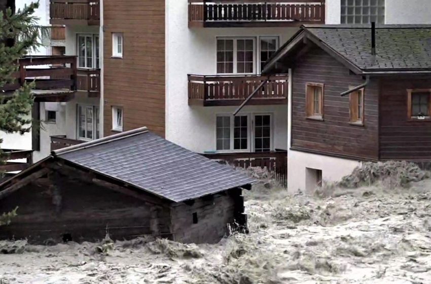 سويسرا.. 3 مفقودين إثر فيضانات وانهيارات أرضية