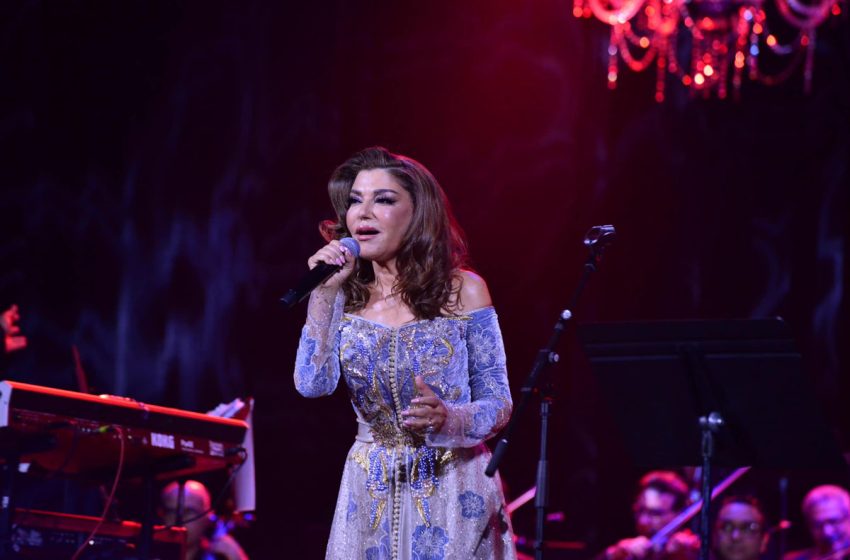 موازين 2024: ديفا الأغنية العربية سميرة سعيد تأخذ جمهورها في سفر فني ساحر