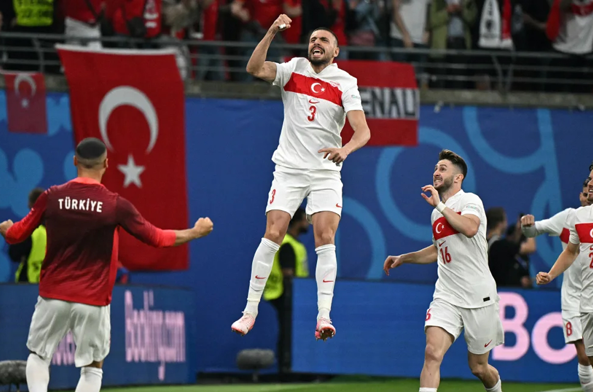 المنتخب التركي يكمل عقد المتأهلين لدور الربع بفوزه على نظيره النمساوي