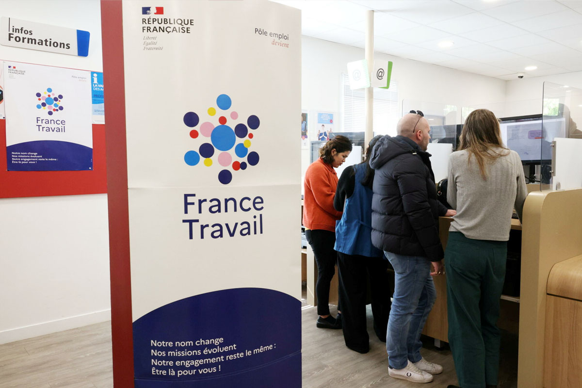 فرنسا: الحكومة تعلق إصلاح التأمين ضد البطالة عقب الجولة الأولى من الانتخابات التشريعية