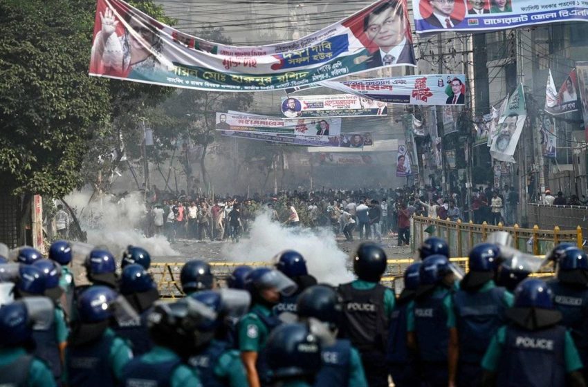  المحكمة العليا ببنغلادش تقضي بتقليص نظام الحصص في الوظائف العامة بعدما أثار اضطرابات في البلاد