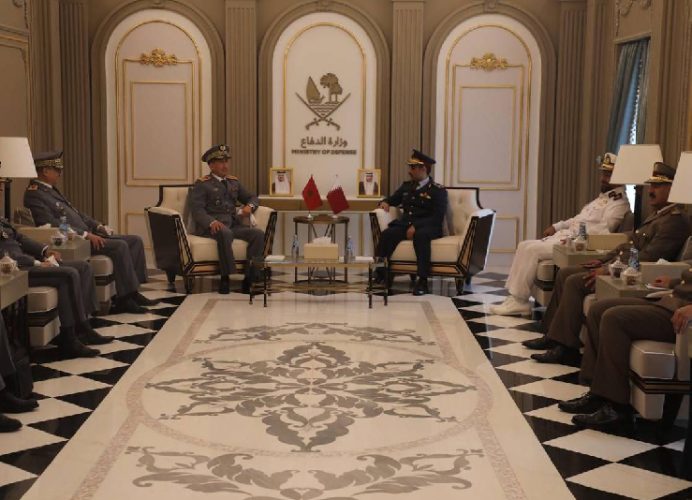 المفتش العام للقوات المسلحة الملكية يقوم بزيارة عمل لدولة قطر